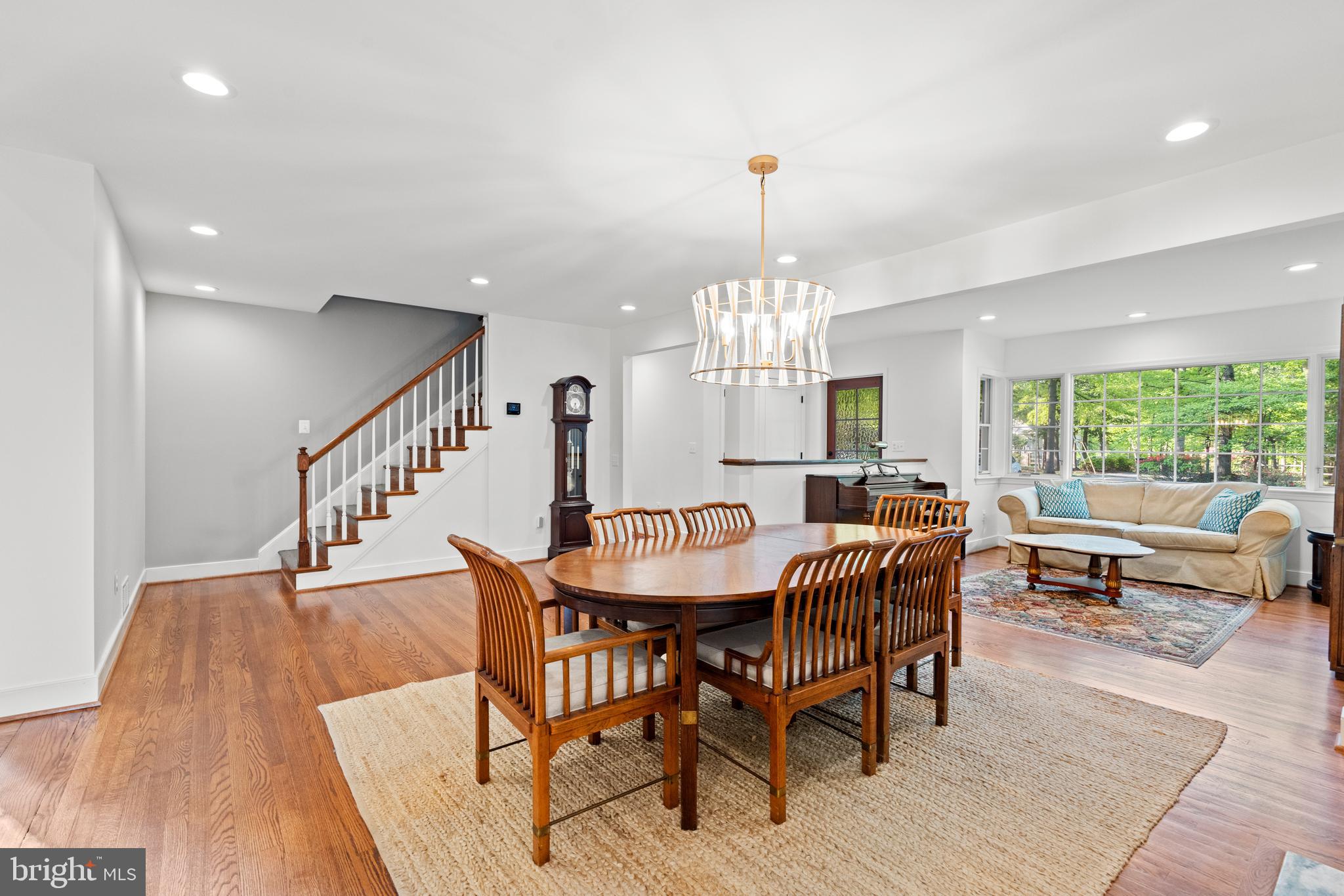 4812 MAURY LANE