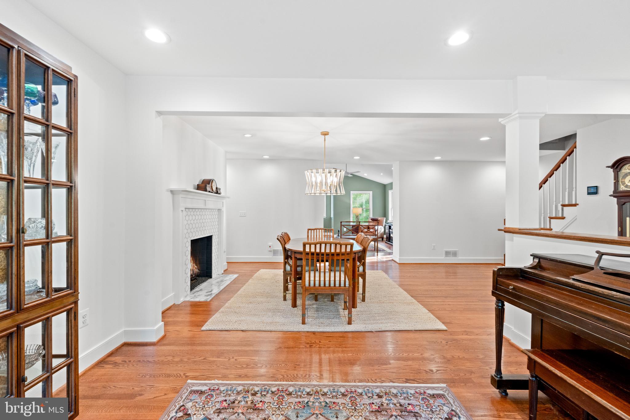 4812 MAURY LANE
