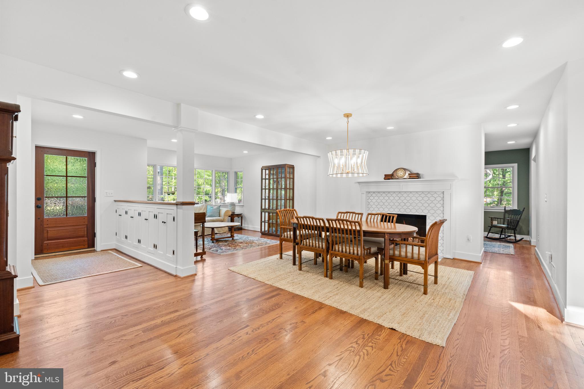 4812 MAURY LANE