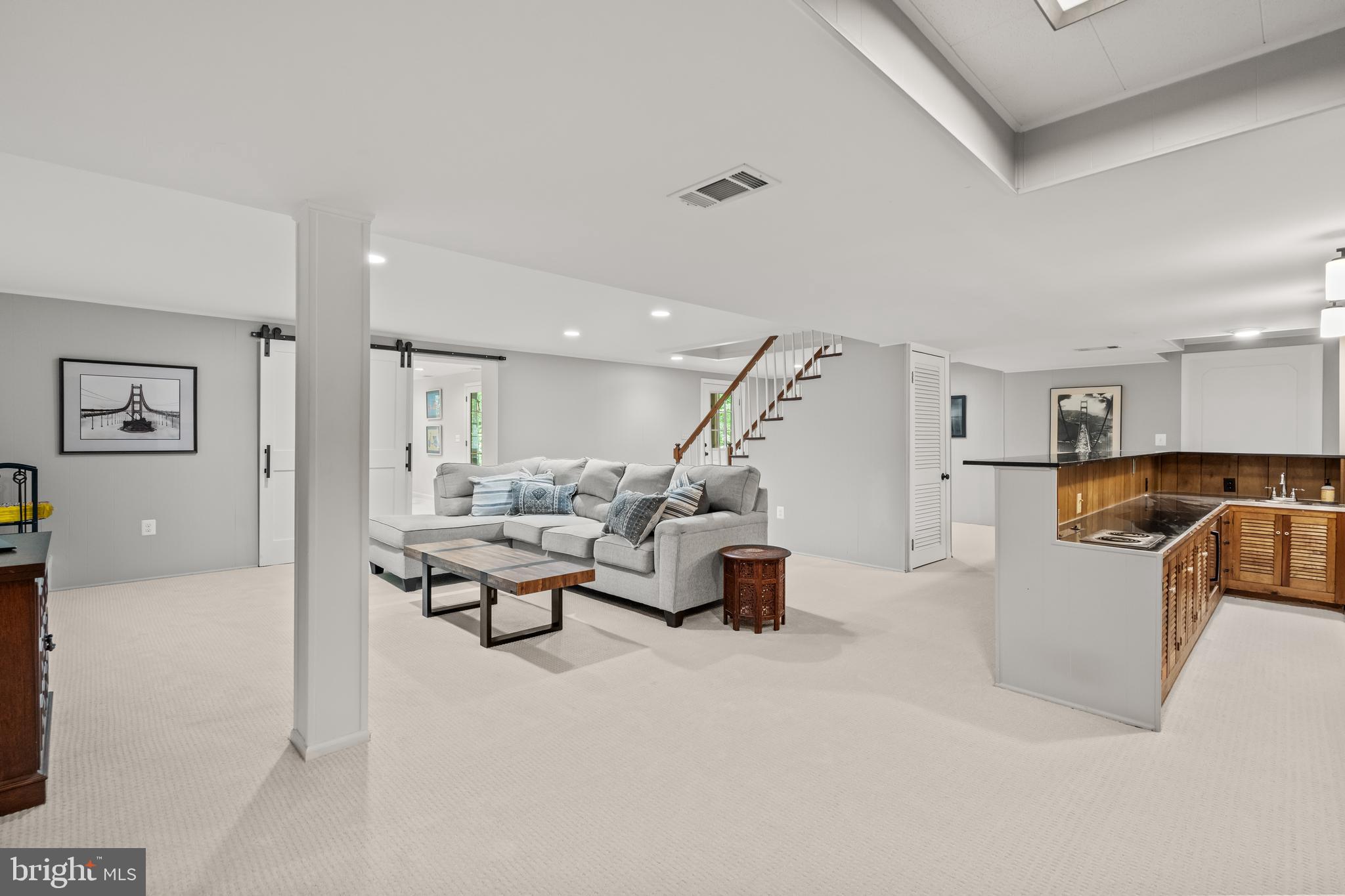 4812 MAURY LANE