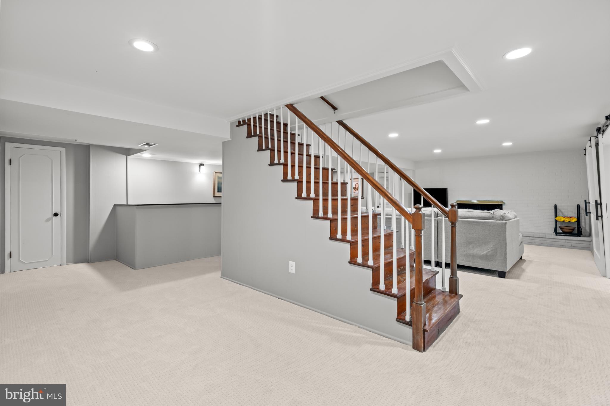 4812 MAURY LANE