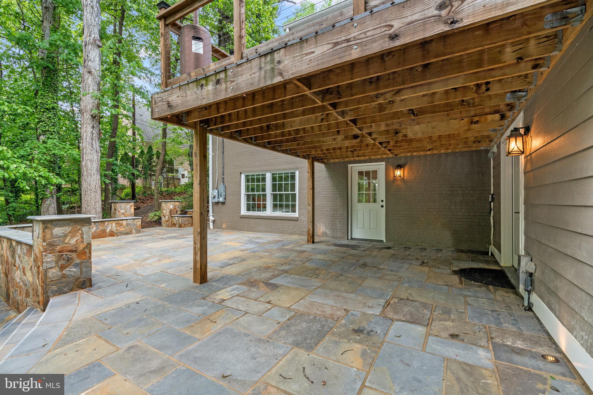 4812 MAURY LANE