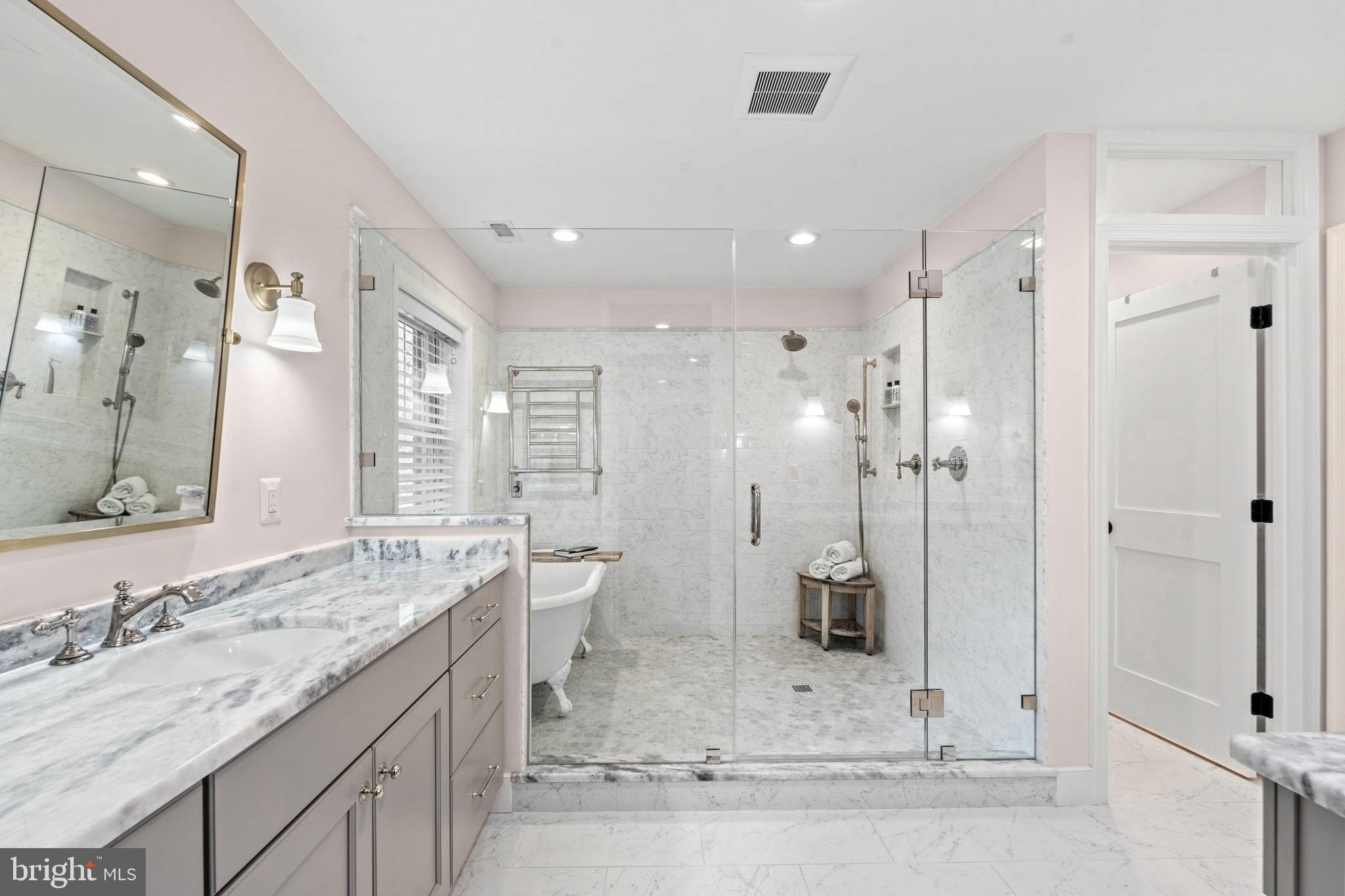 4812 MAURY LANE