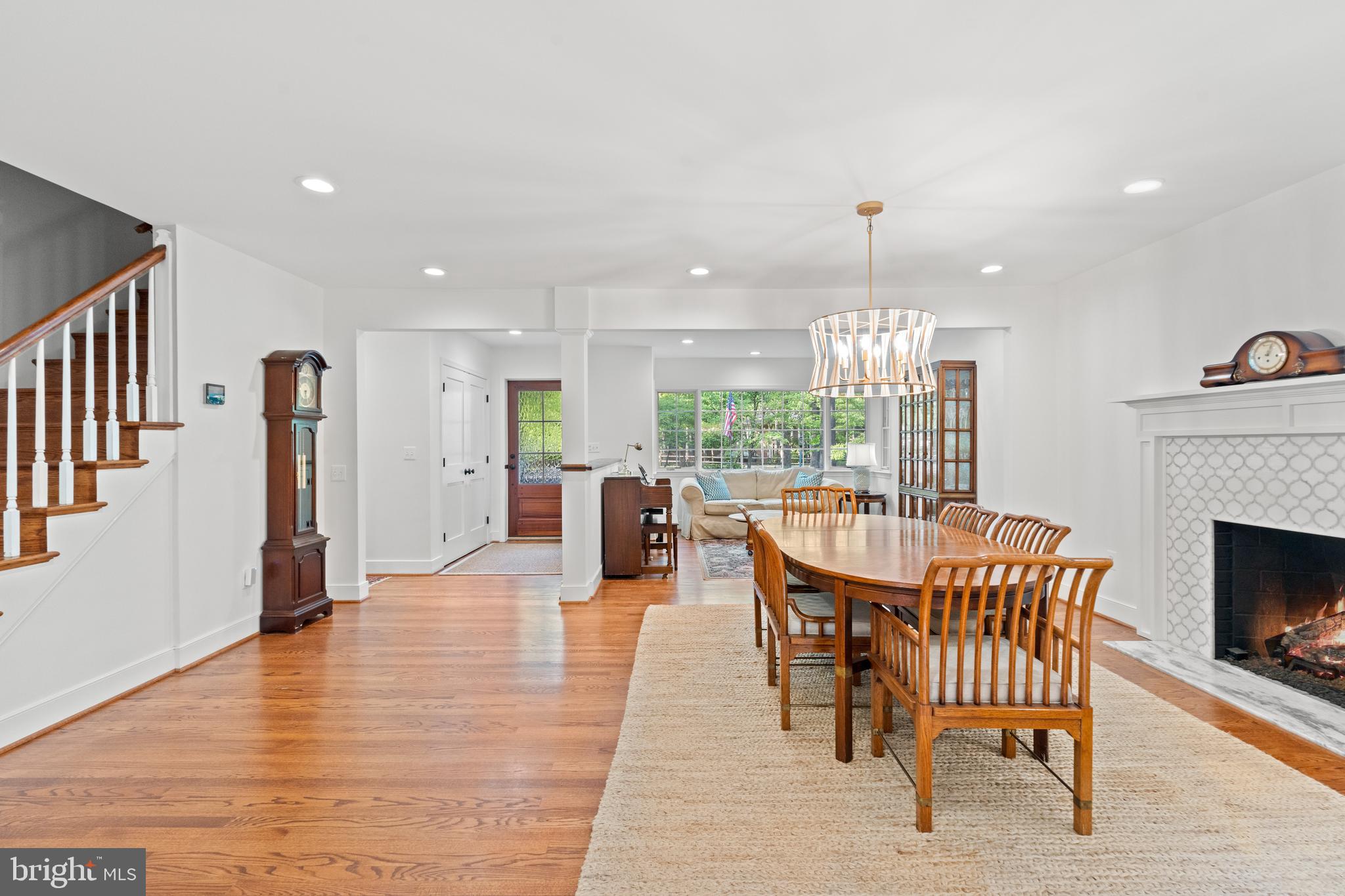 4812 MAURY LANE