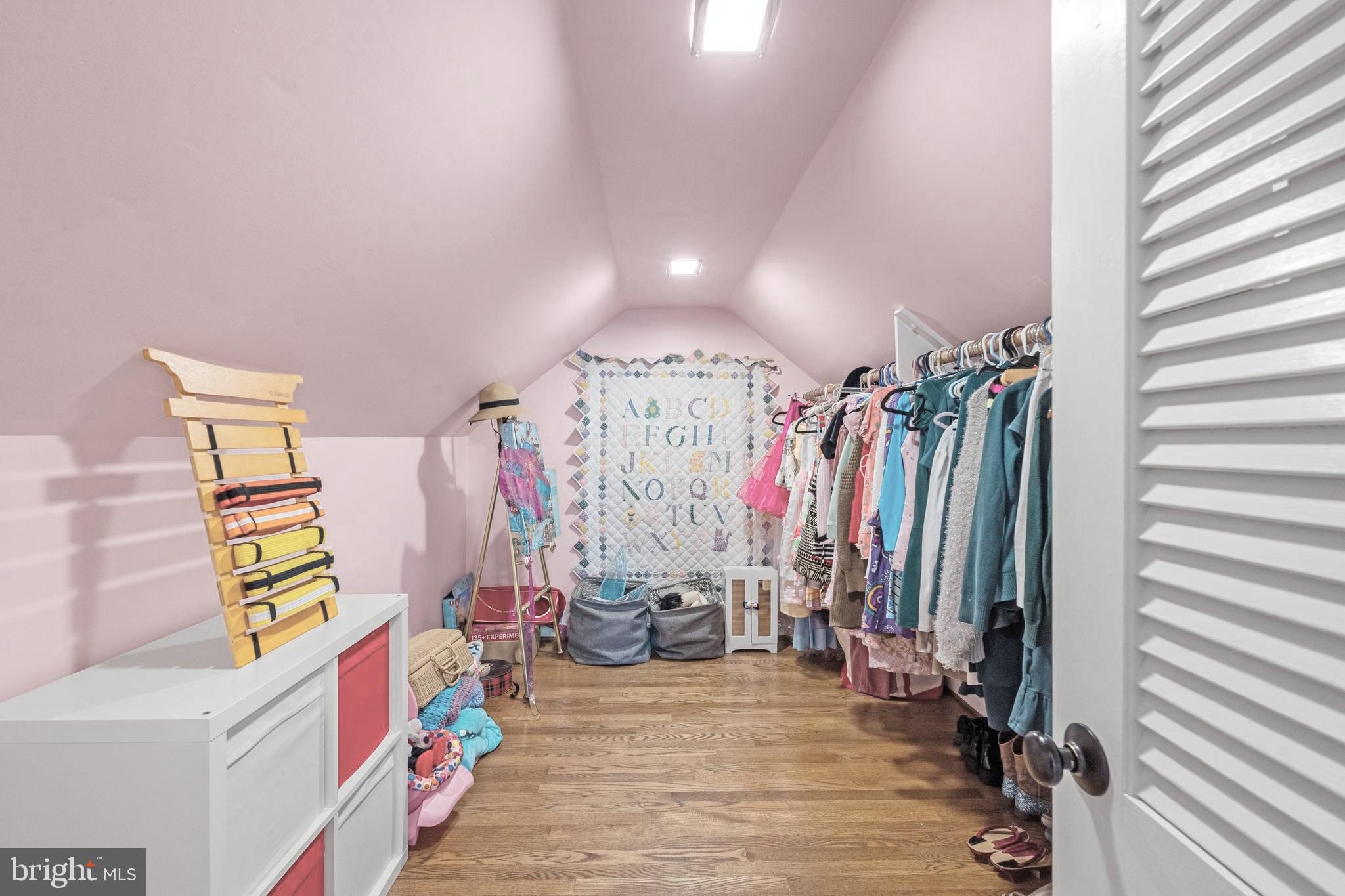 4812 MAURY LANE
