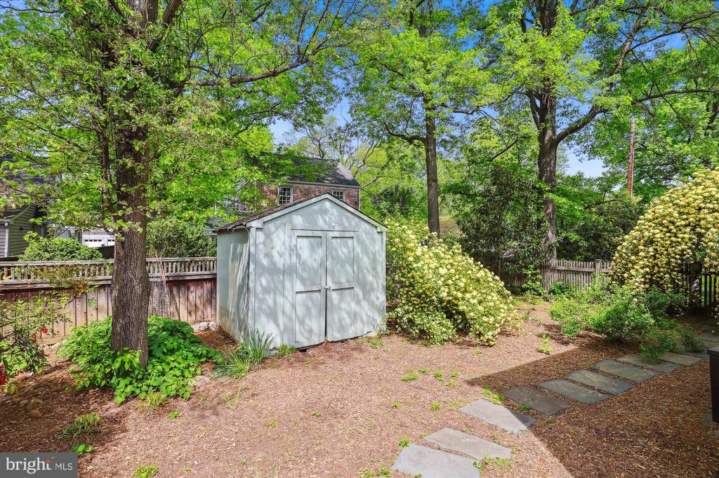 314 CLOVERWAY DRIVE