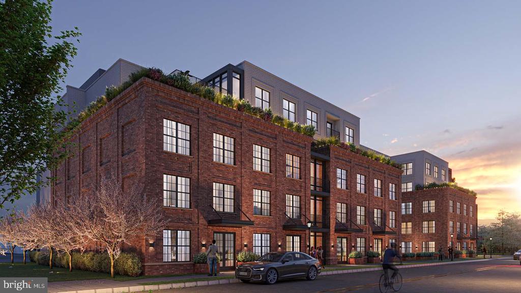 811 N COLUMBUS STREET 404
