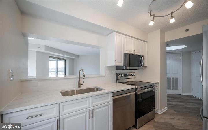 2151 JAMIESON AVENUE 1503
