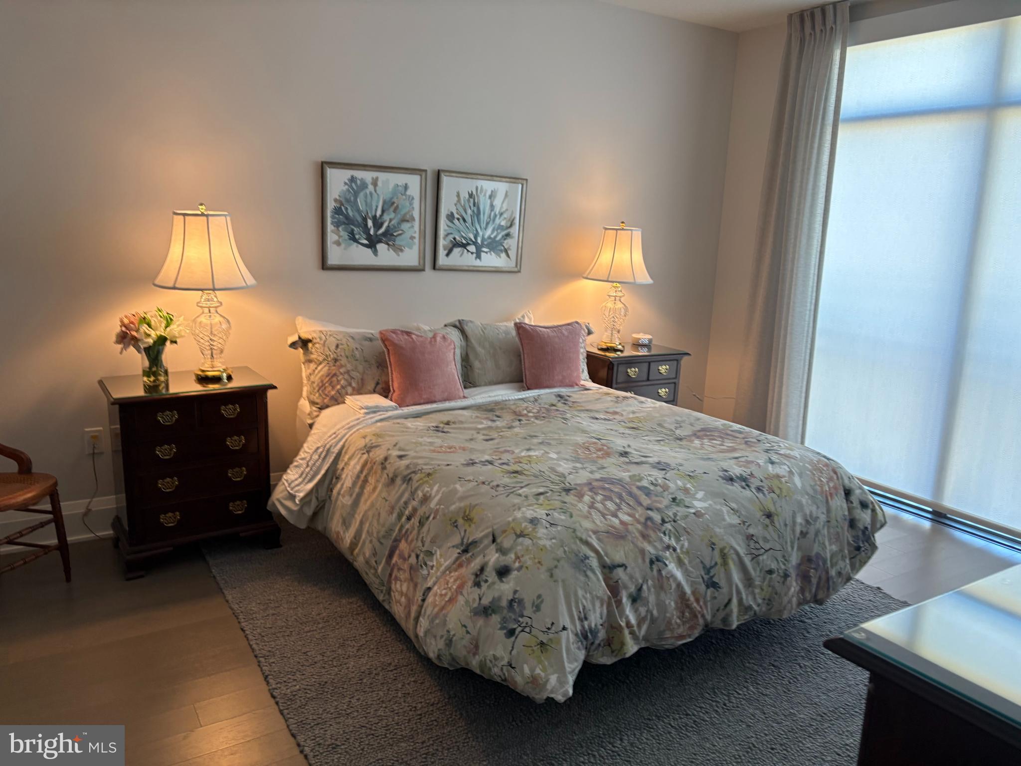 16 BAKERS WALK 404