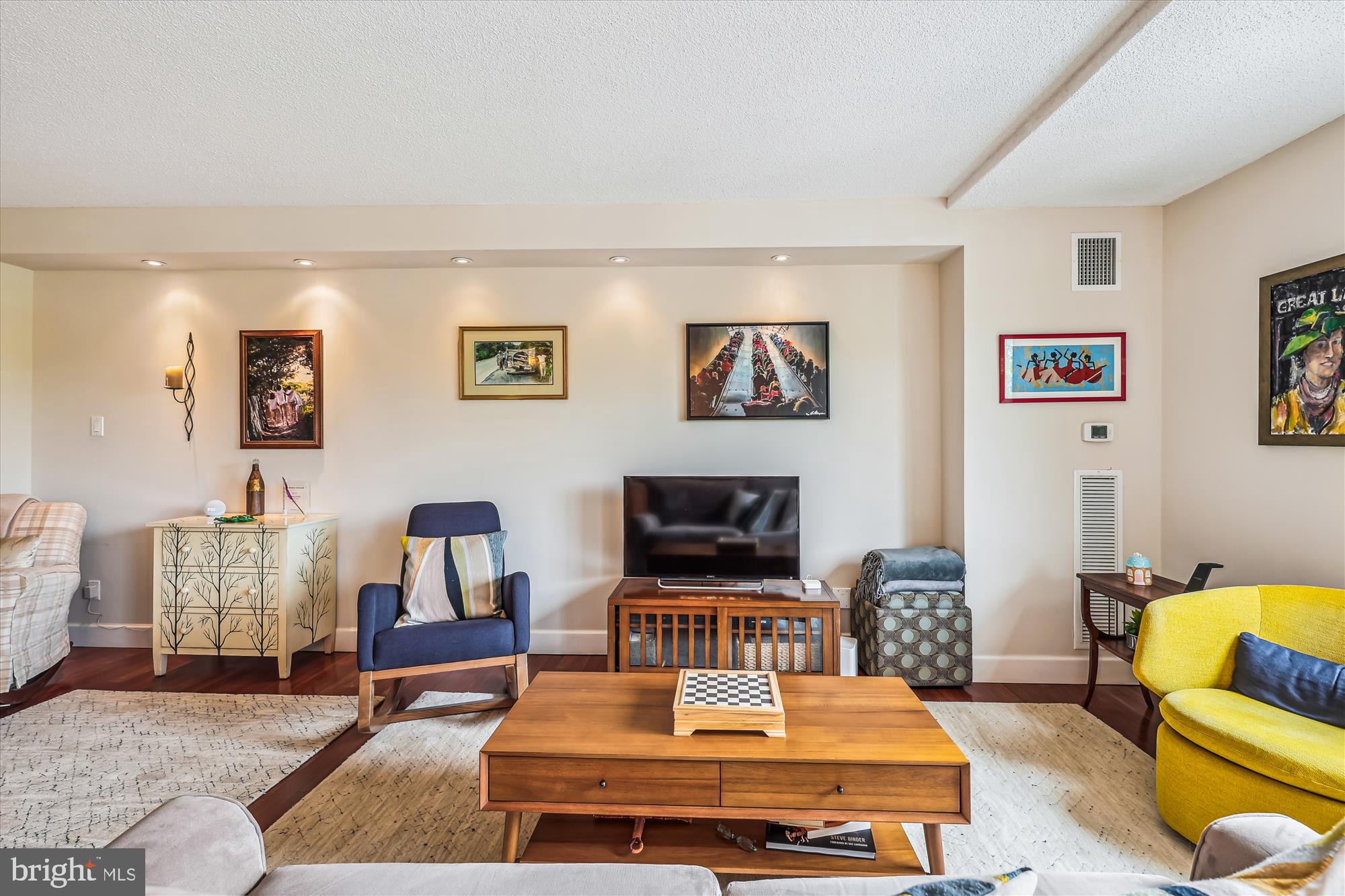 501 SLATERS LANE 316