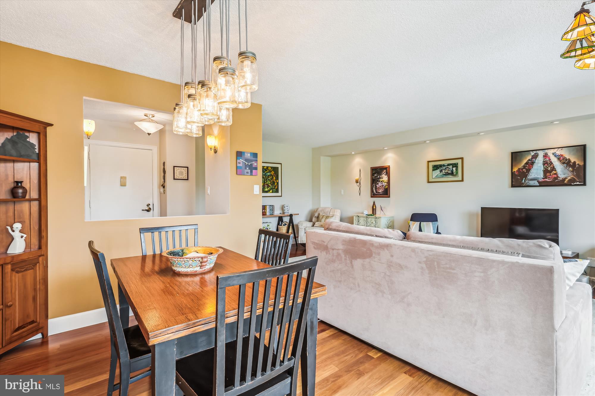 501 SLATERS LANE 316