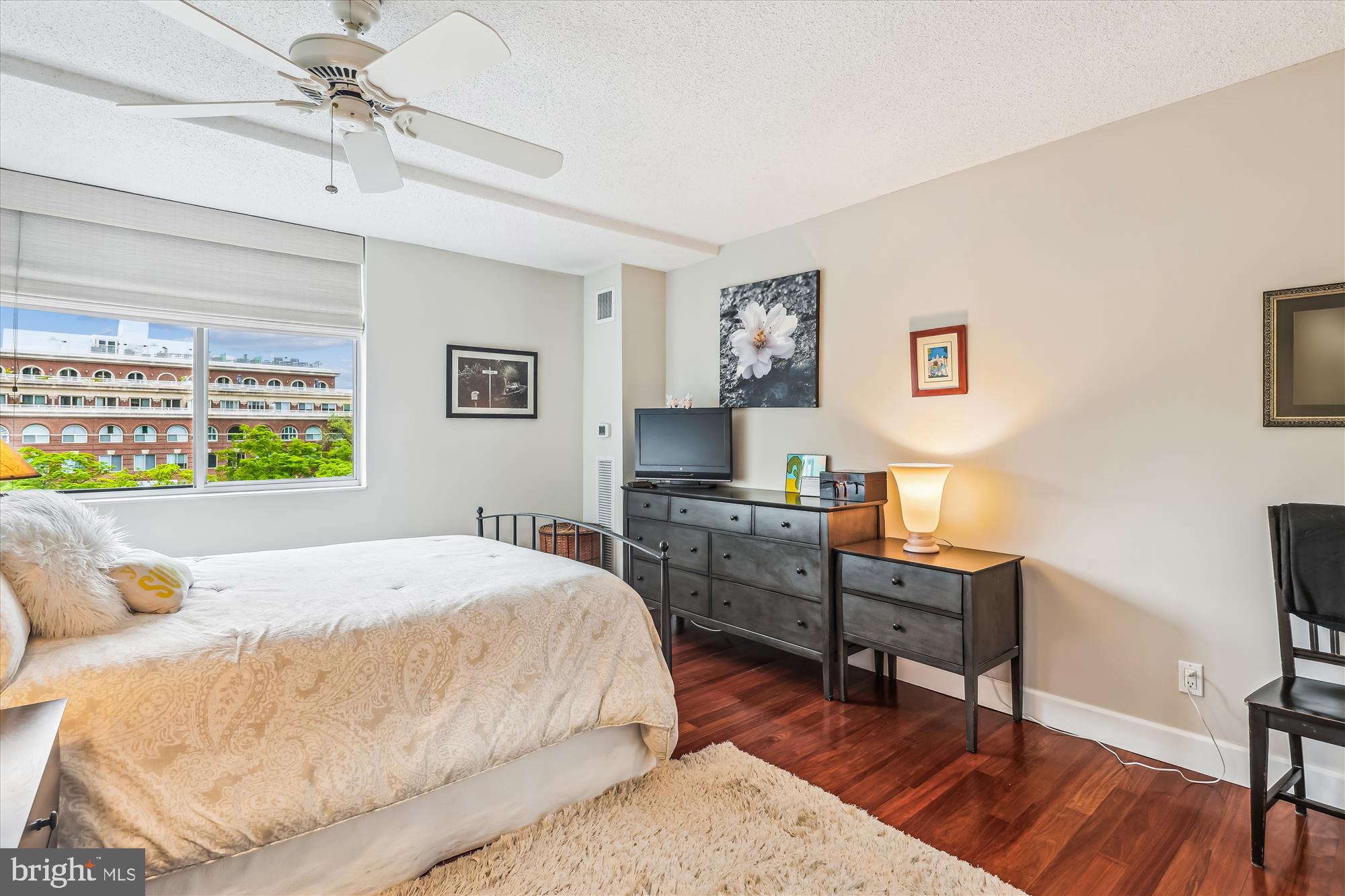 501 SLATERS LANE 316
