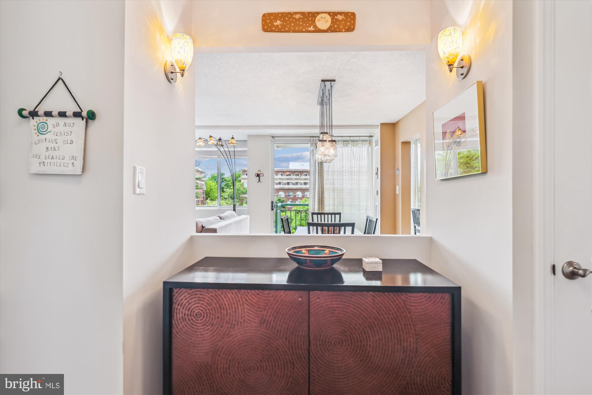 501 SLATERS LANE 316
