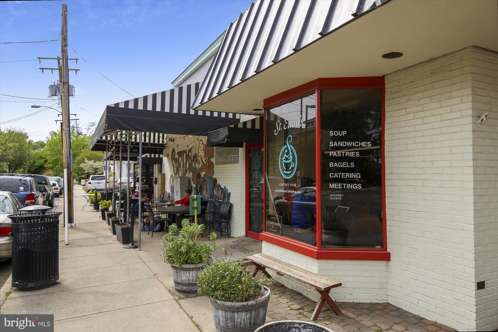 104 E OXFORD AVENUE