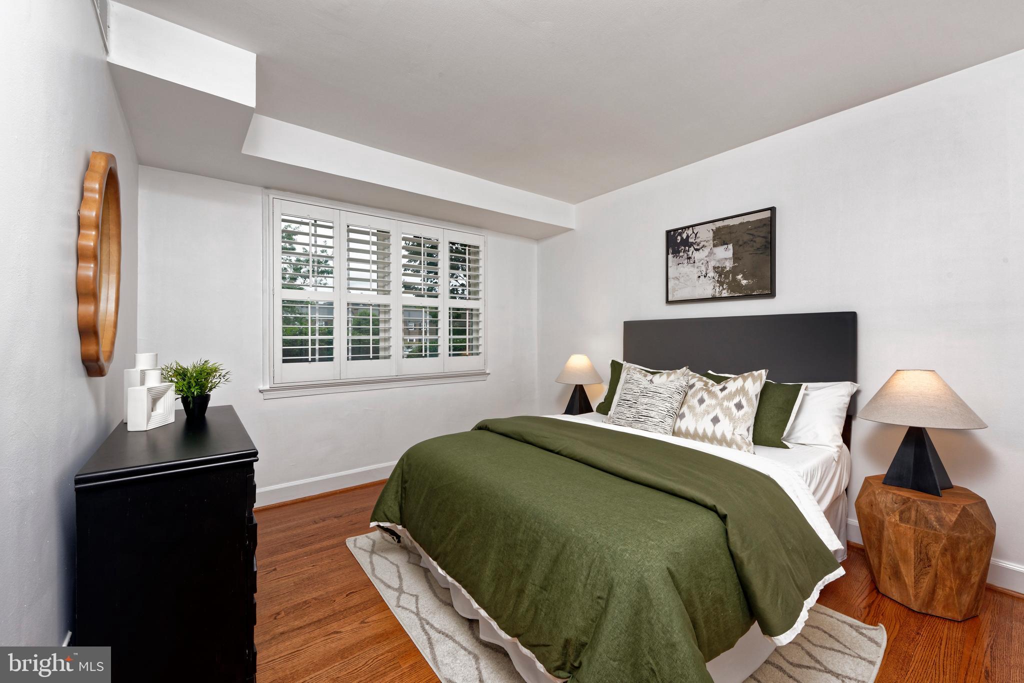 1107 N PITT STREET 1B