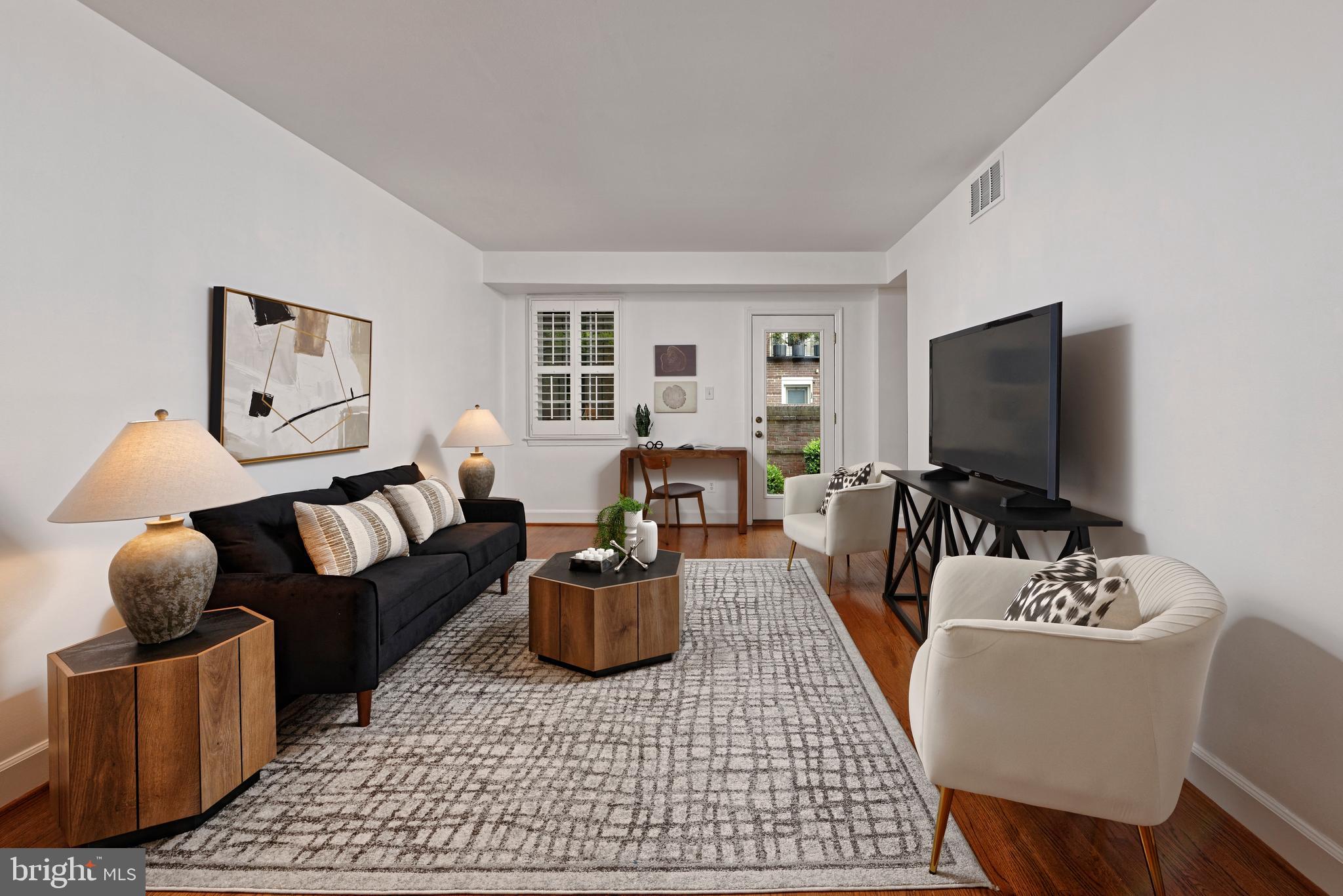 1107 N PITT STREET 1B