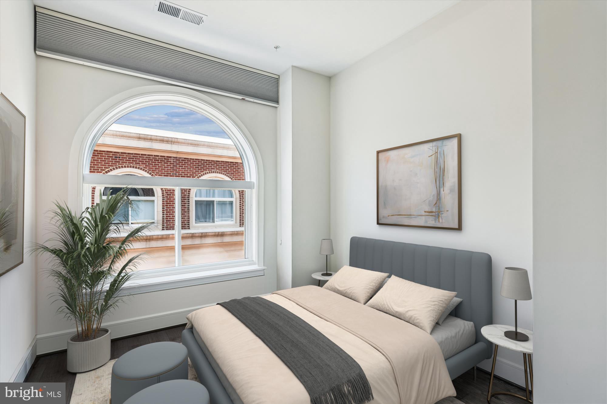 625 SLATERS LANE 407