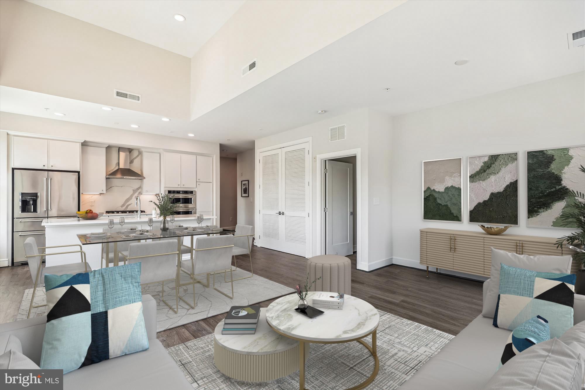 625 SLATERS LANE 407