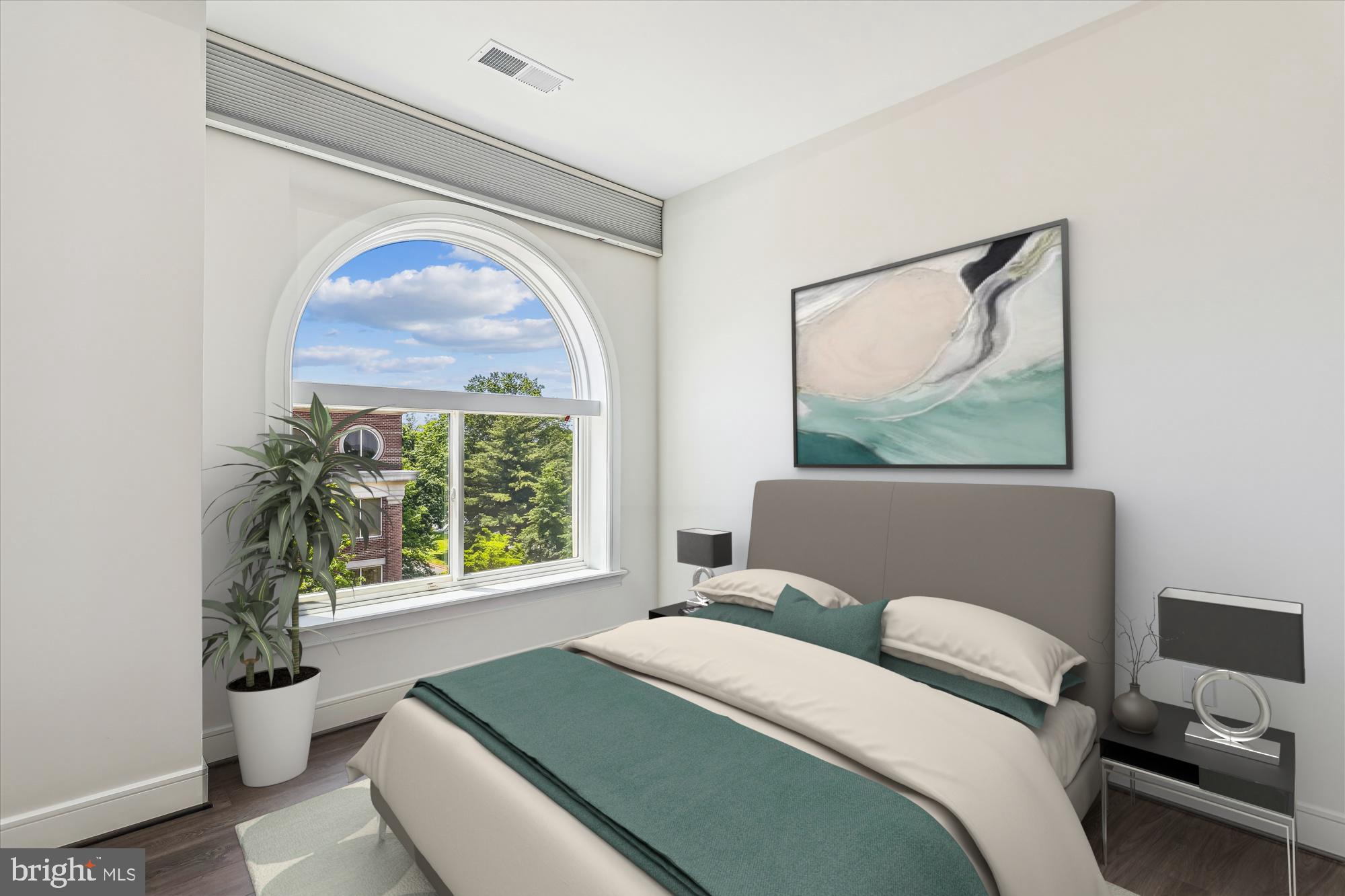 625 SLATERS LANE 407