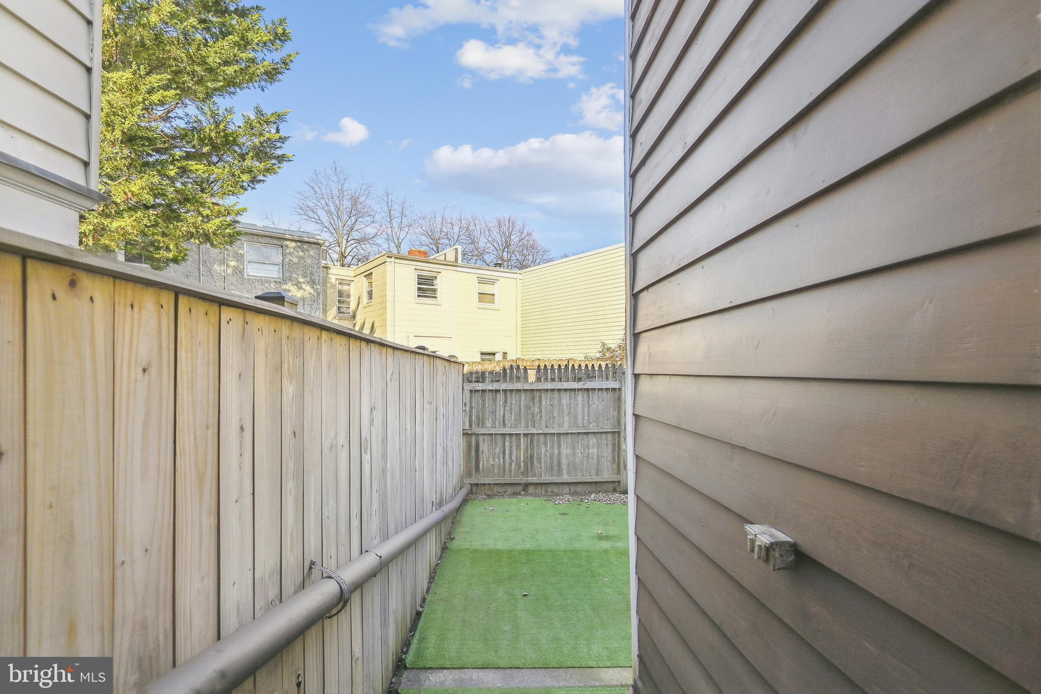 1441 DUKE STREET
