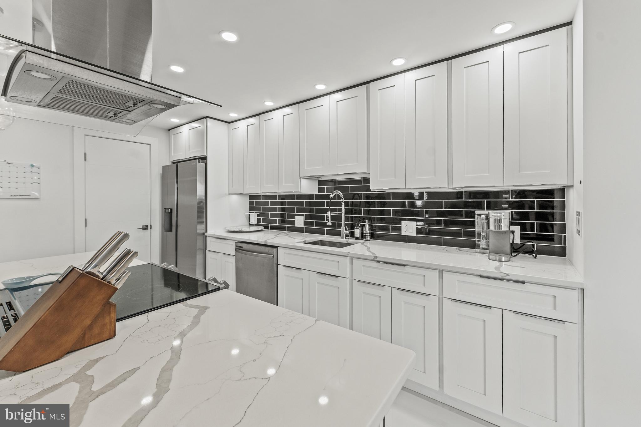 6101 EDSALL ROAD 1111