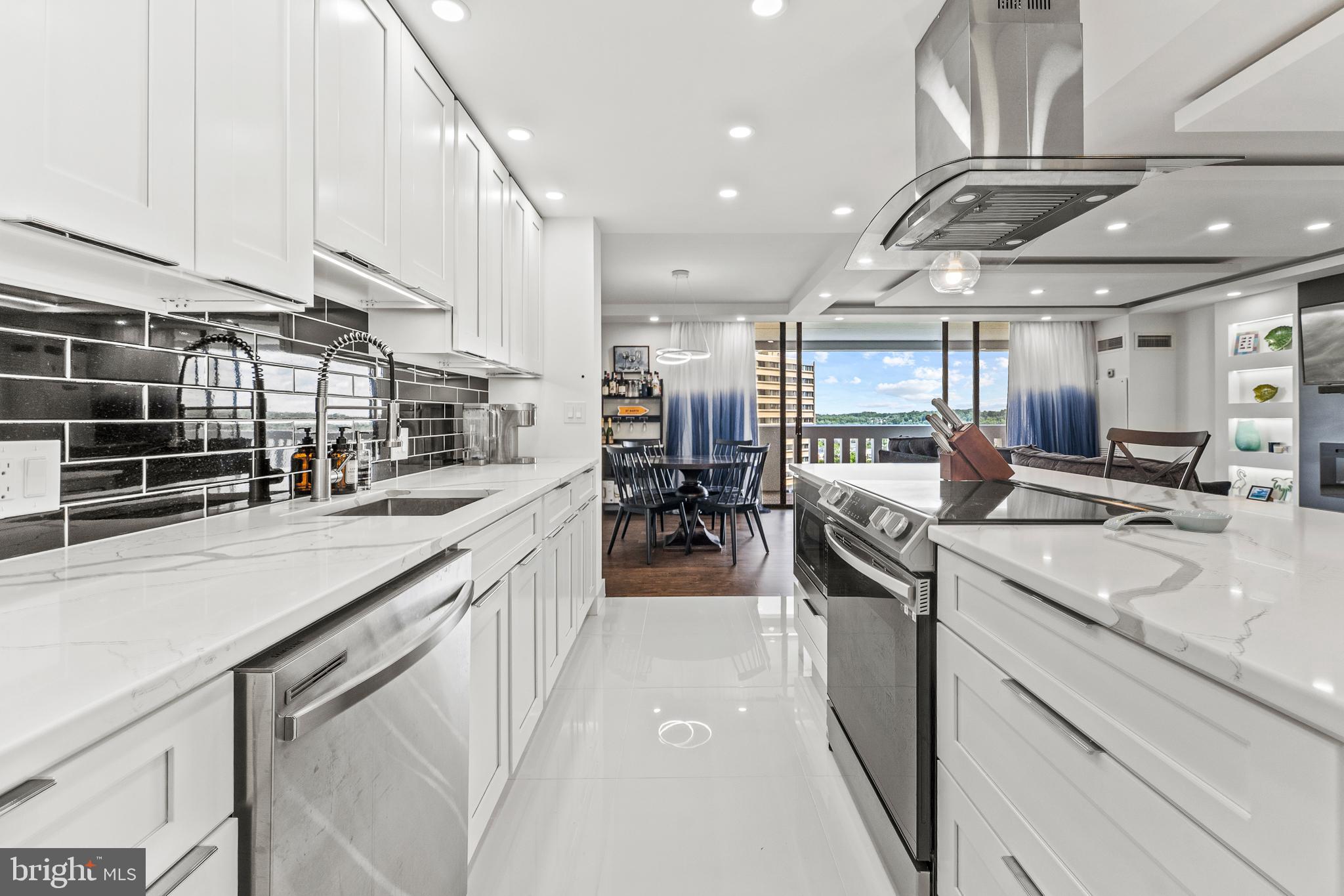 6101 EDSALL ROAD 1111