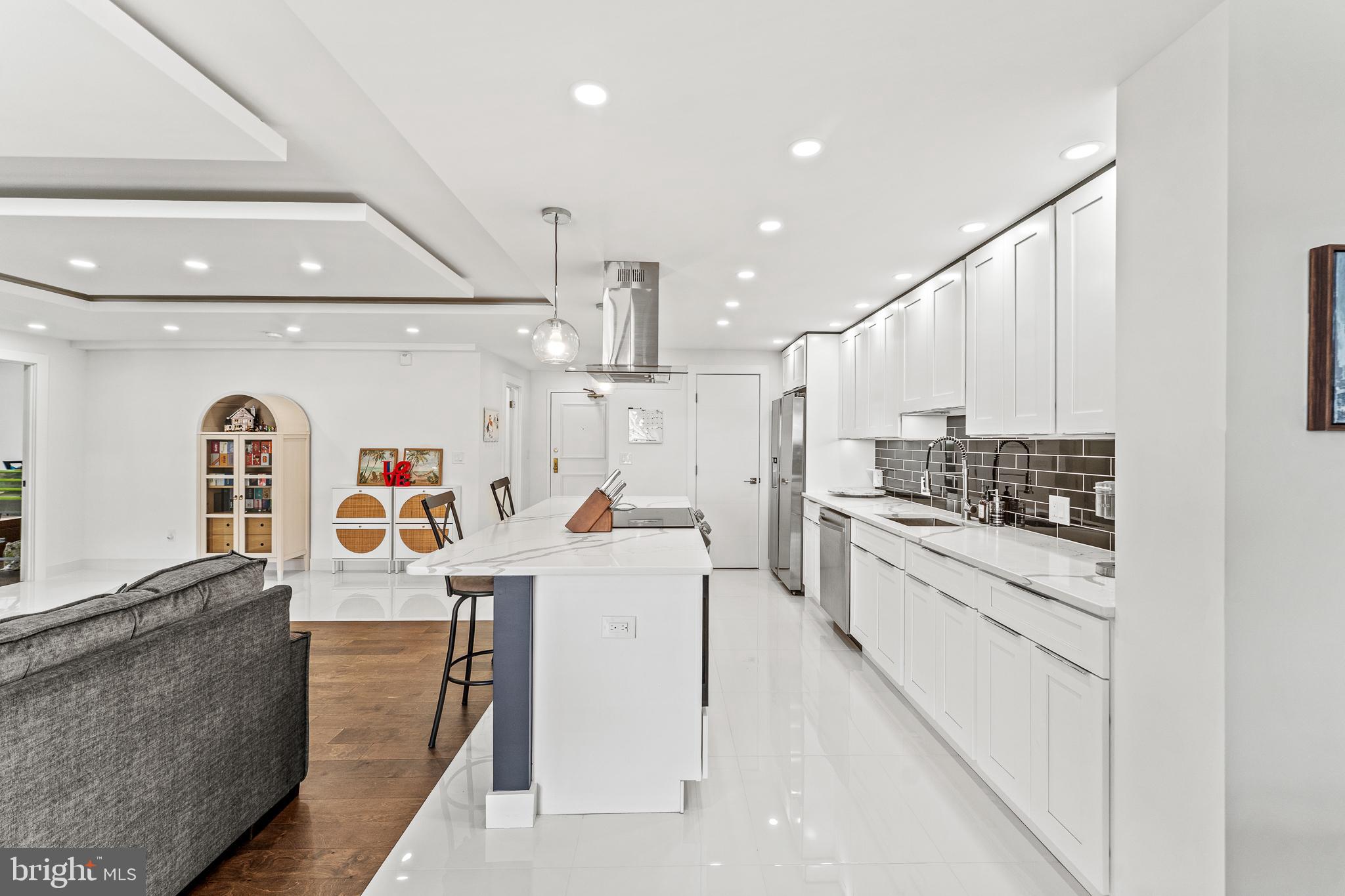 6101 EDSALL ROAD 1111