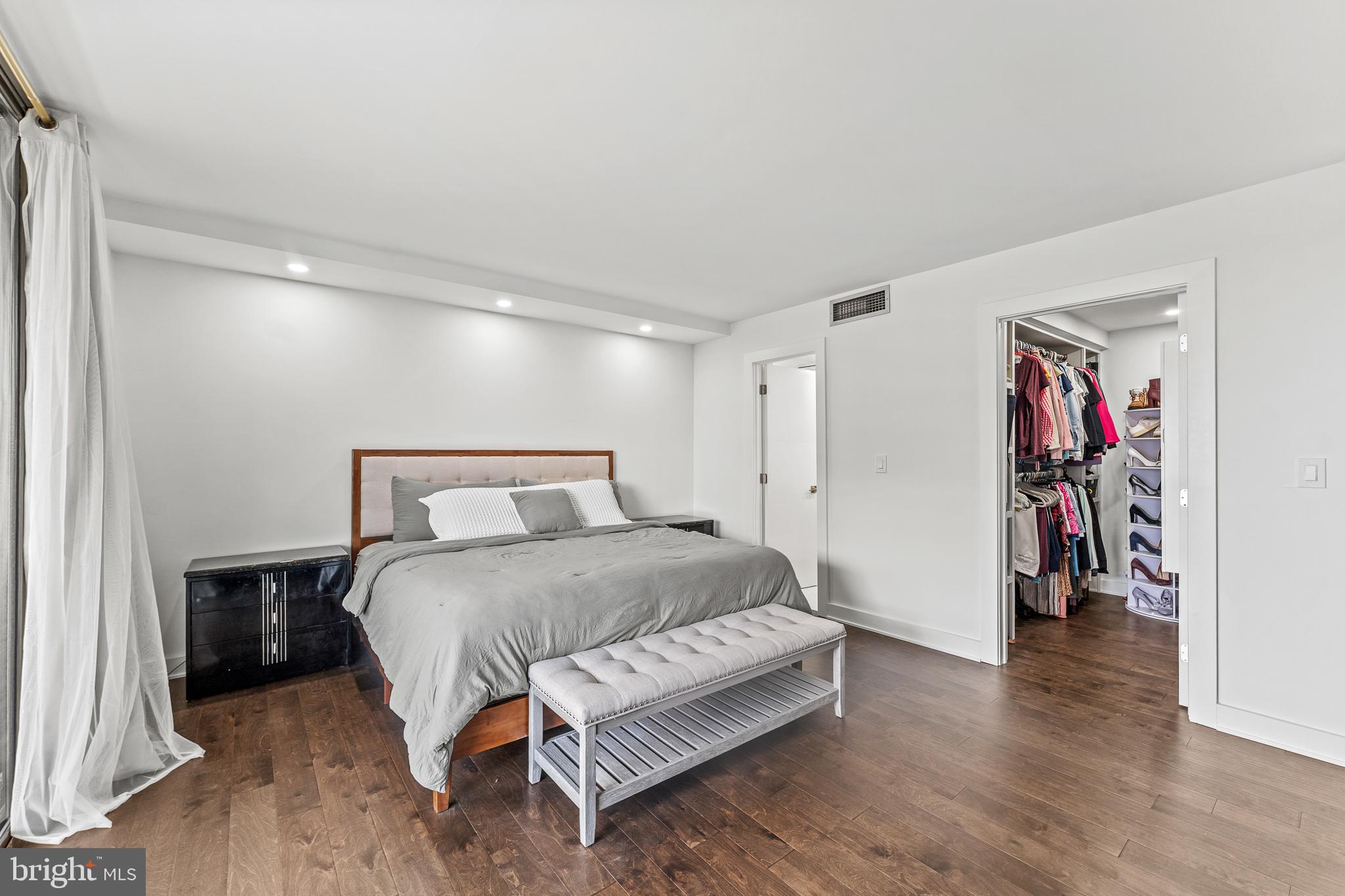 6101 EDSALL ROAD 1111
