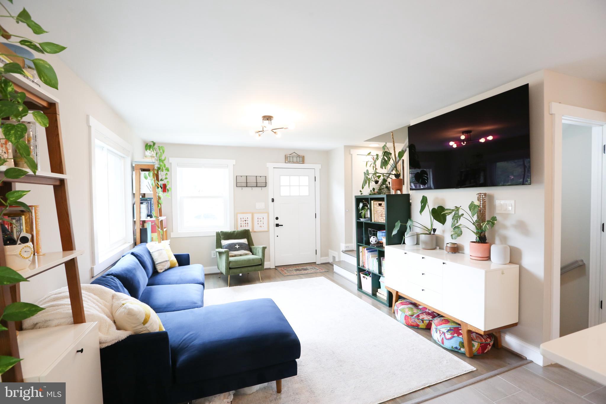 4422 VERMONT AVENUE