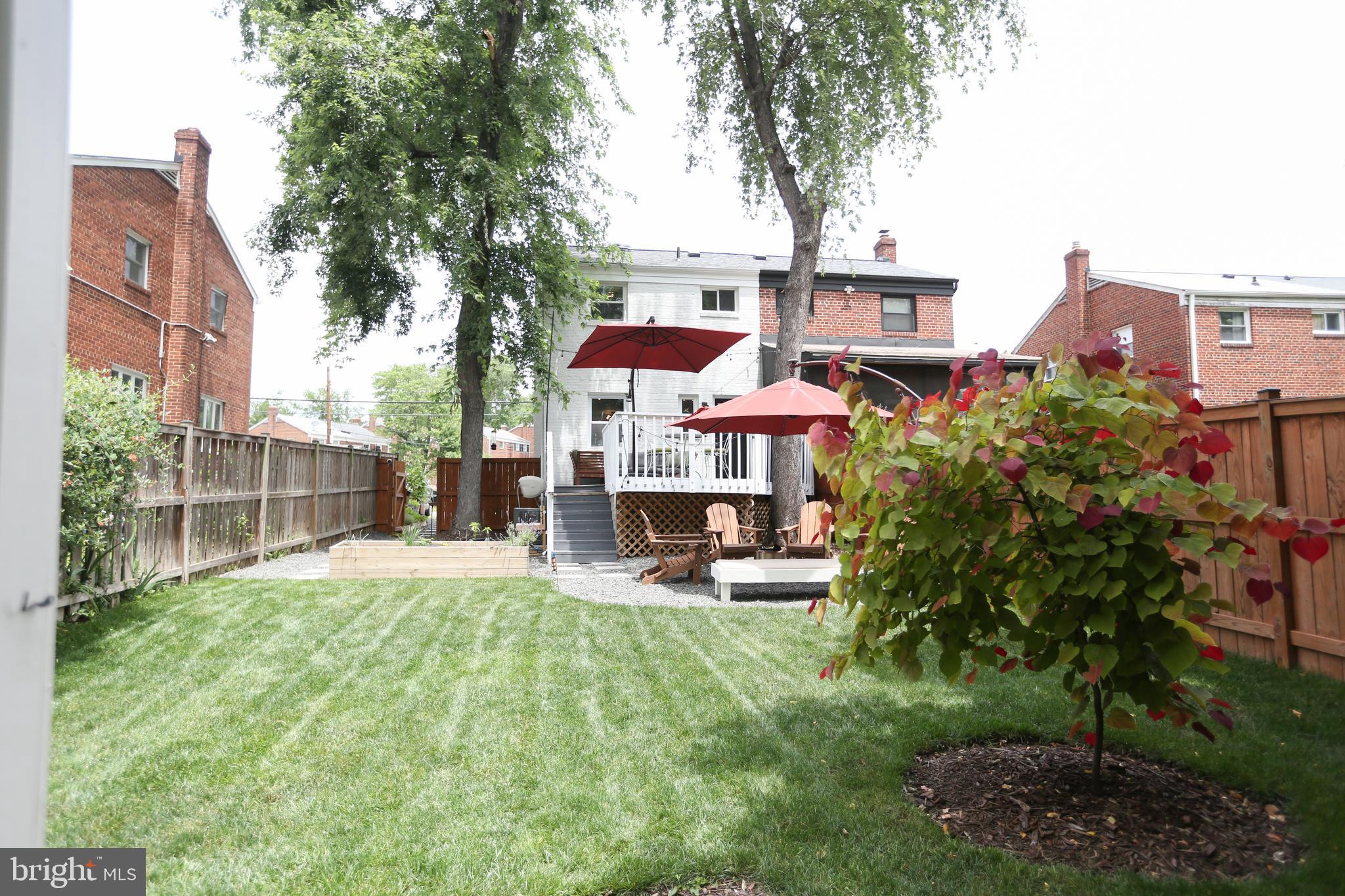 4422 VERMONT AVENUE