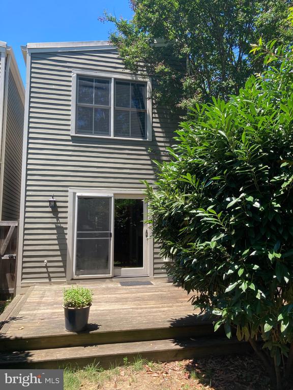 427 WEST STREET N