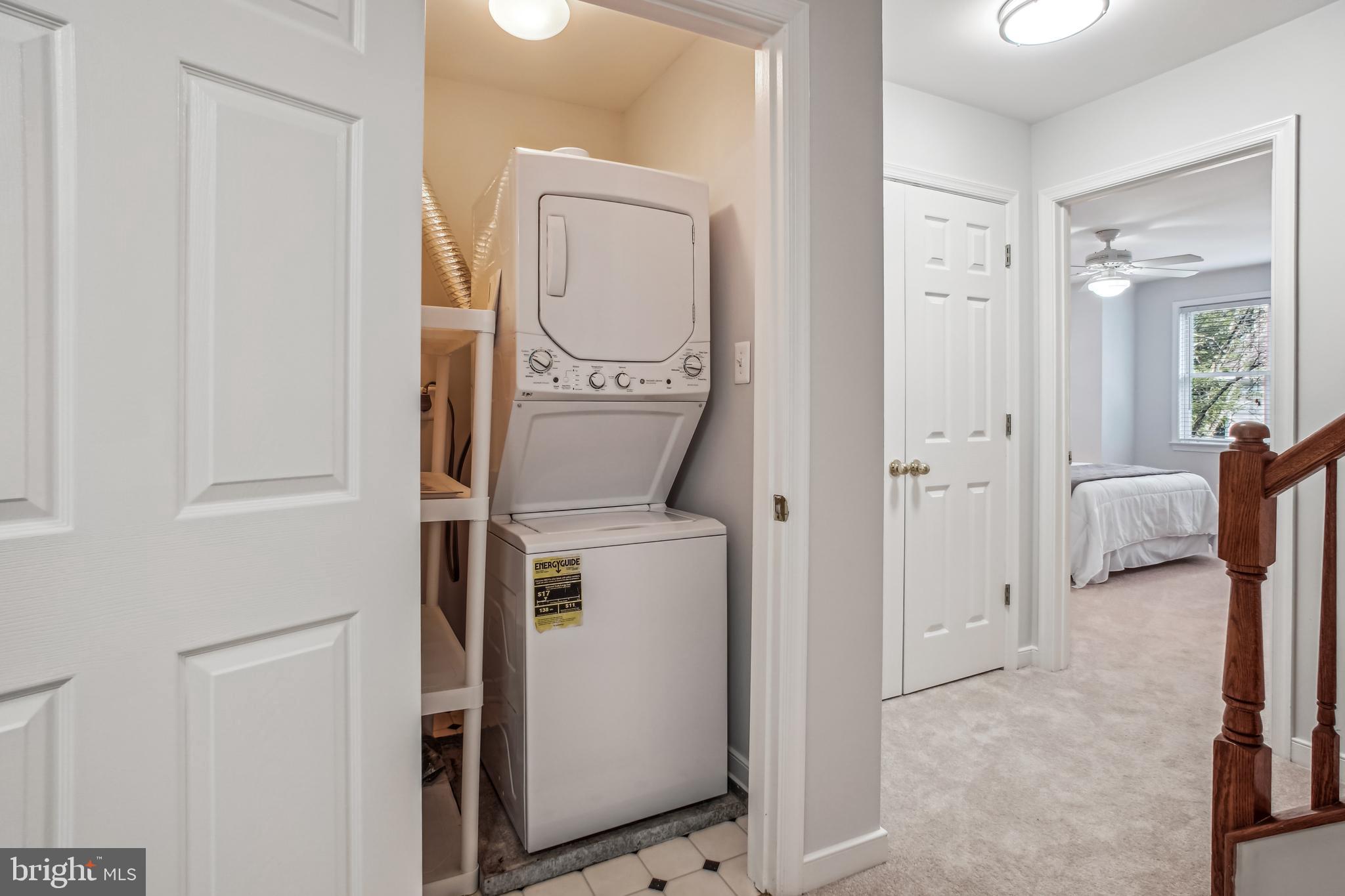 3818 WHITE POST COURT