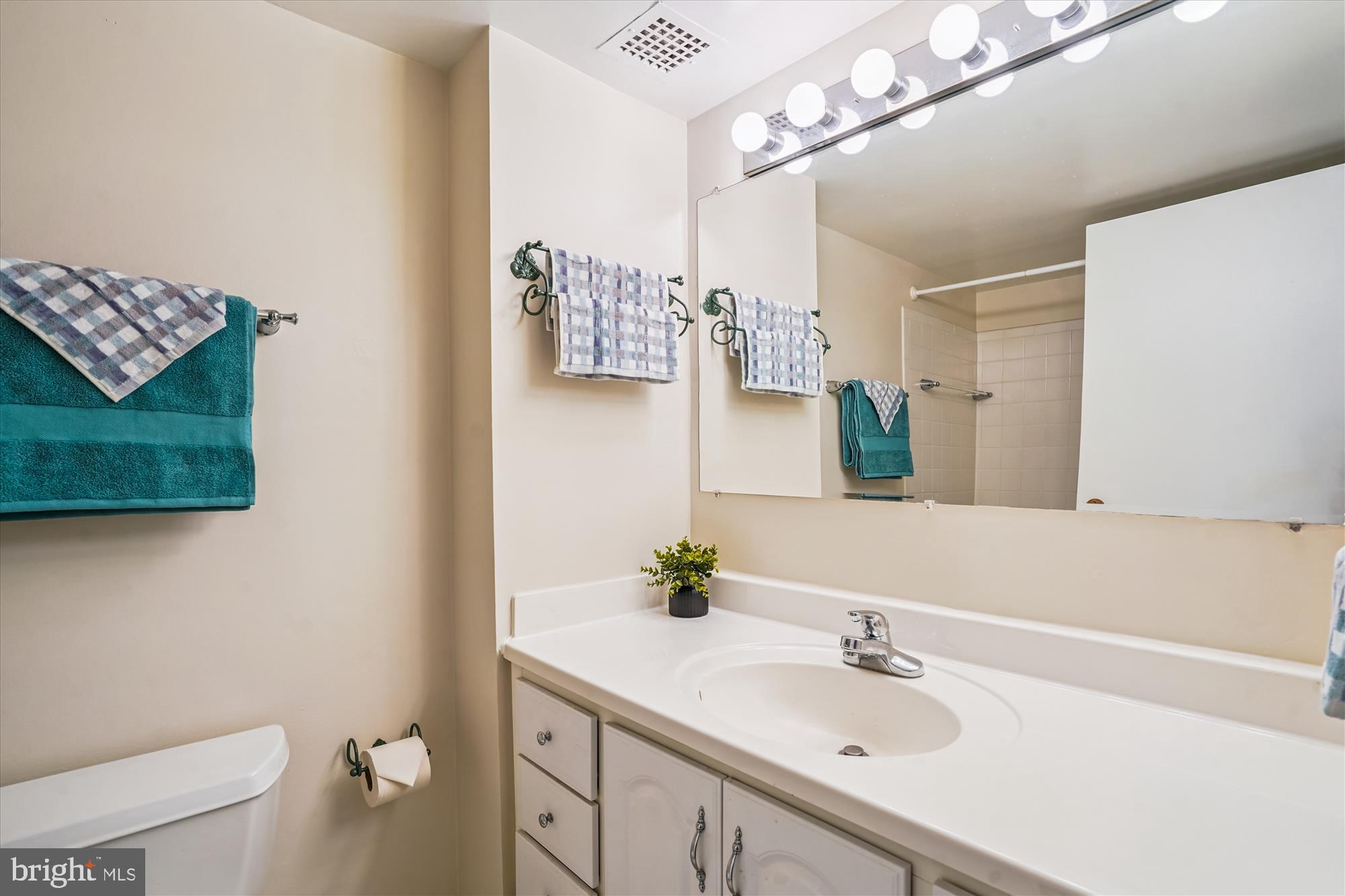 200 N PICKETT STREET 108