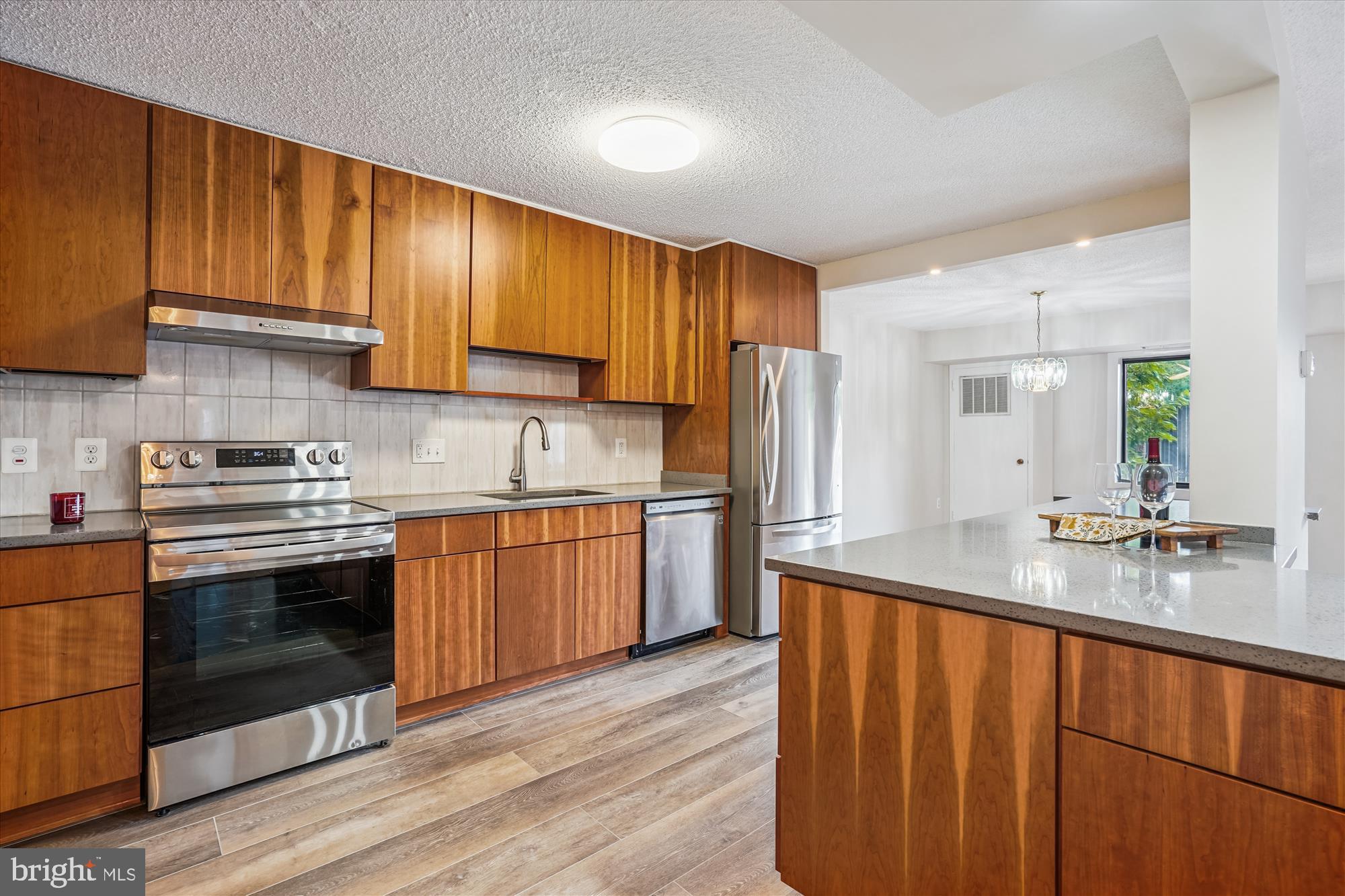 200 N PICKETT STREET 108