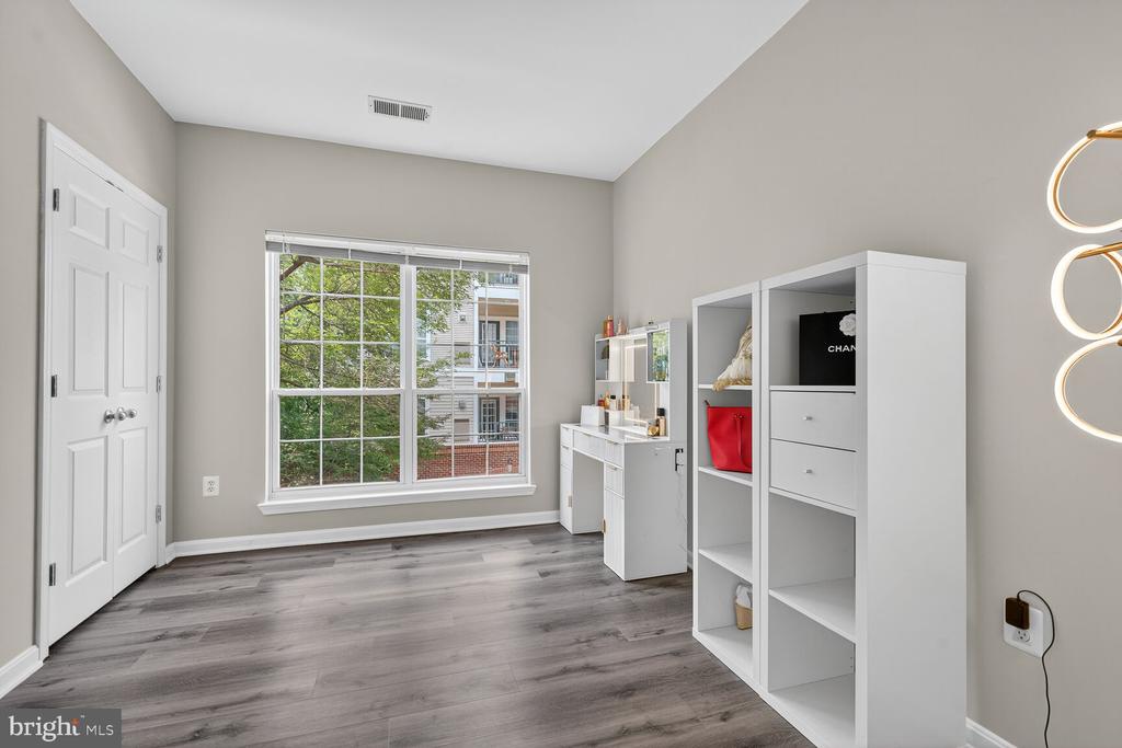 4854 EISENHOWER AVENUE 249