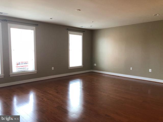 2207 MAIN LINE BOULEVARD 102