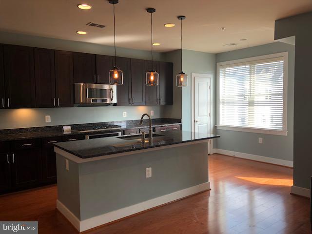 2207 MAIN LINE BOULEVARD 102