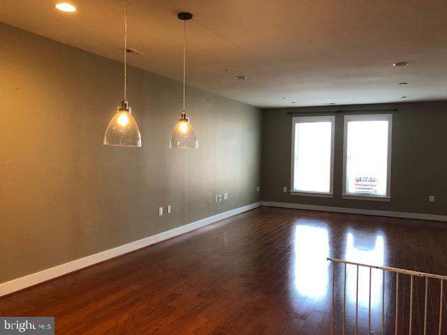 2207 MAIN LINE BOULEVARD 102