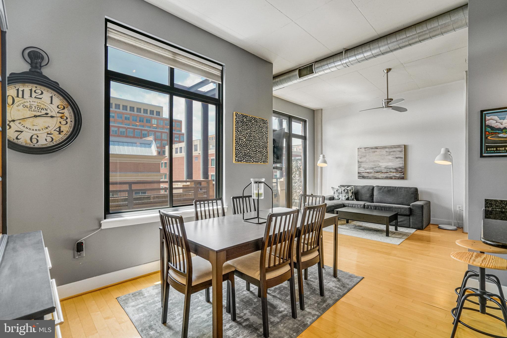 520 JOHN CARLYLE STREET 426