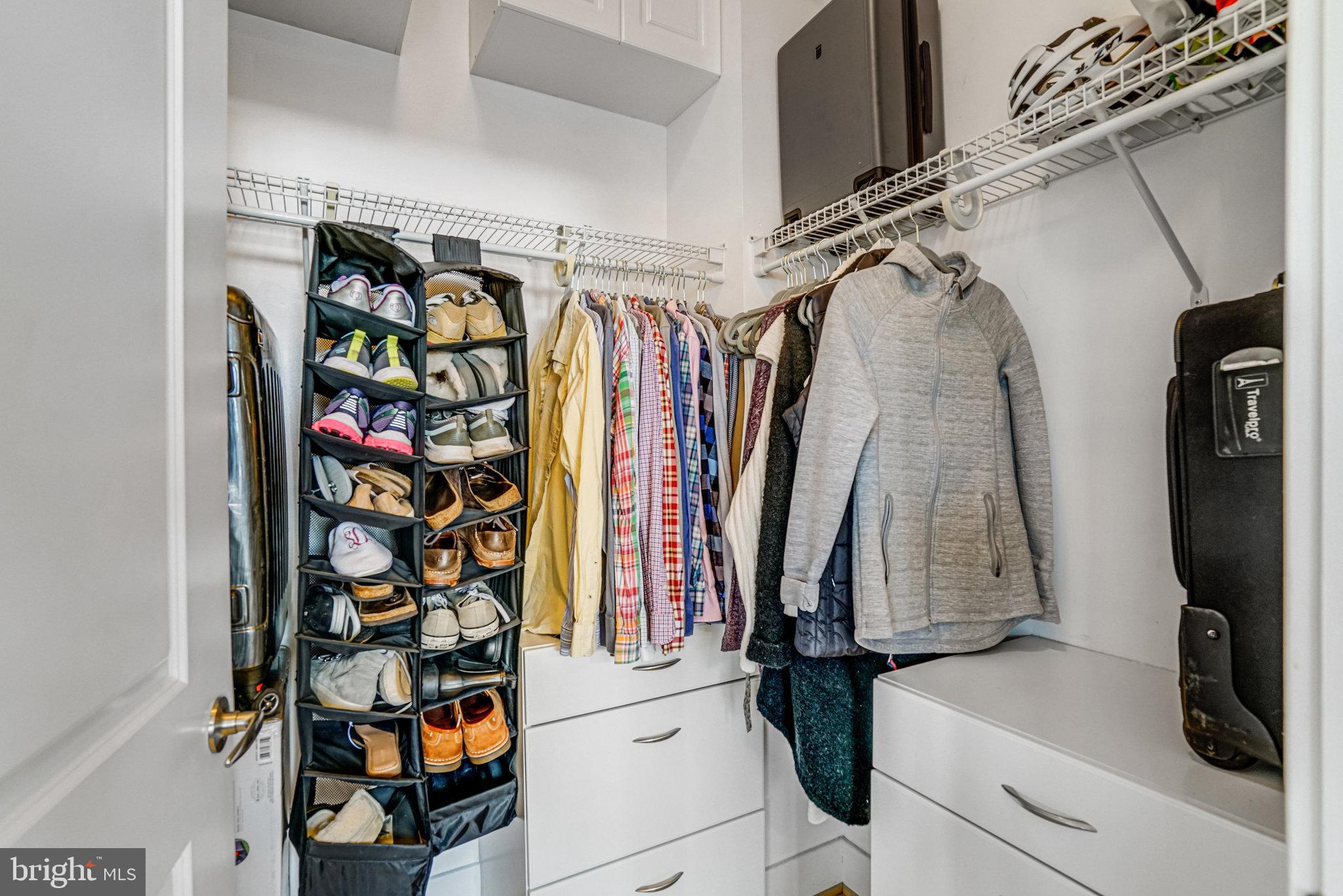 520 JOHN CARLYLE STREET 426