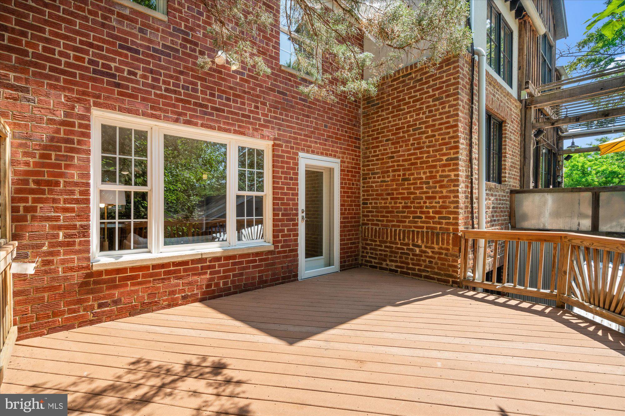 4 ANCELL STREET