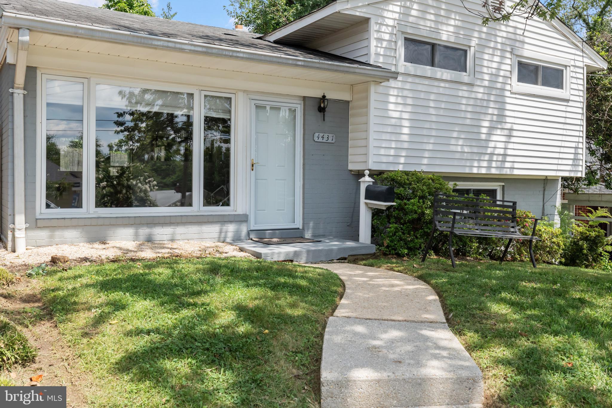 4431 VENABLE AVENUE