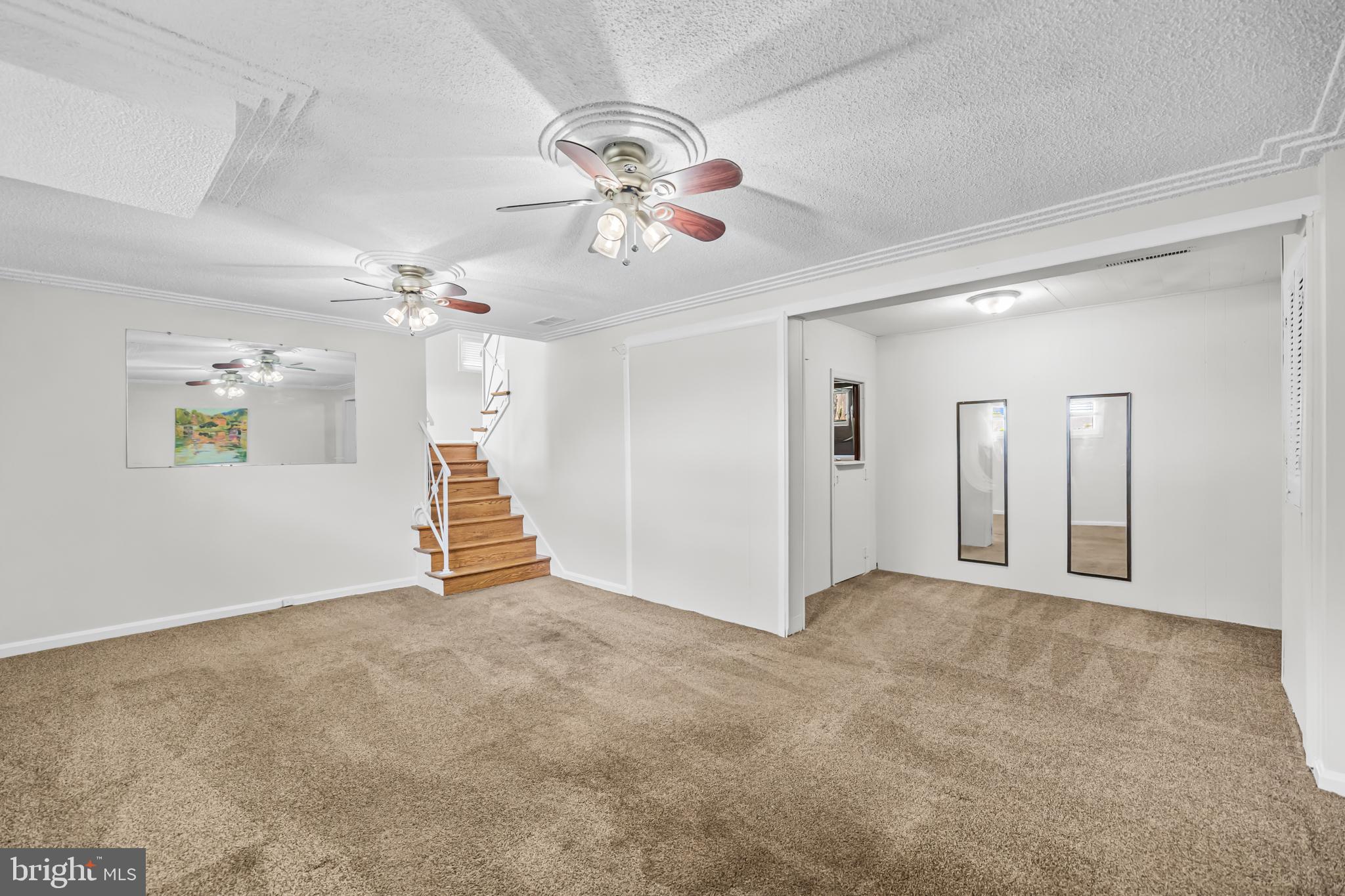 4431 VENABLE AVENUE