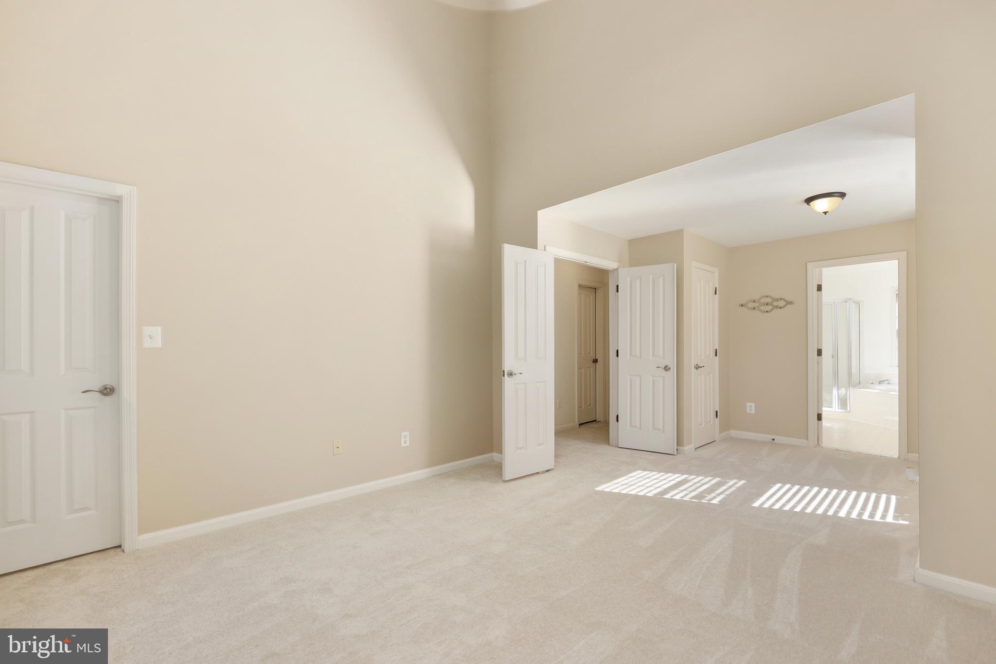 4663 LAMBERT DRIVE