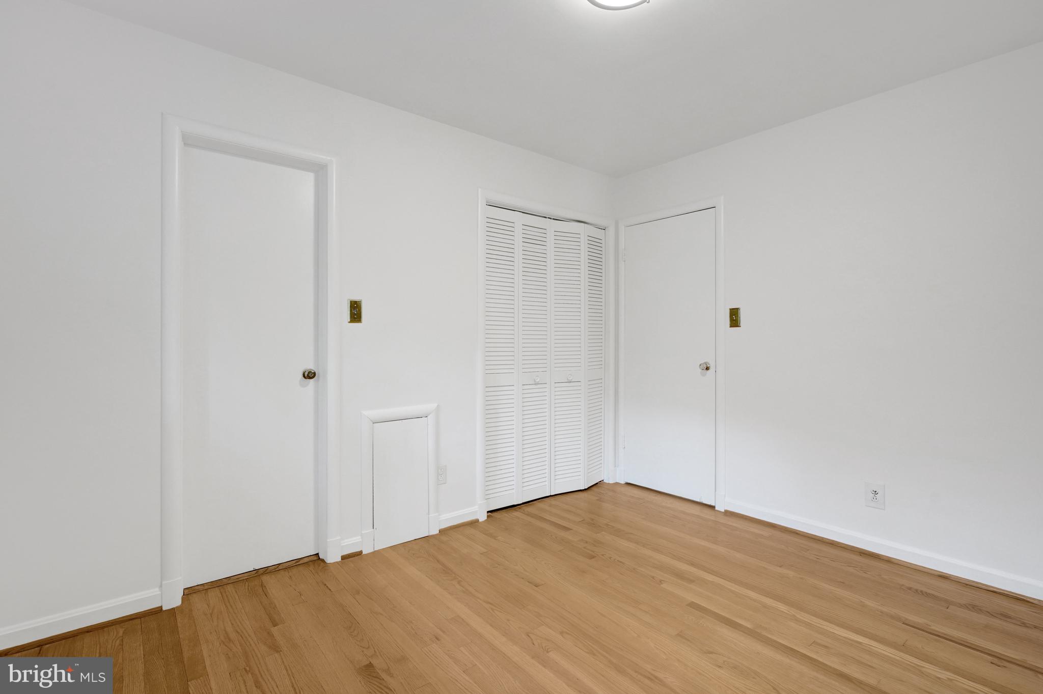 811 E TIMBER BRANCH PARKWAY