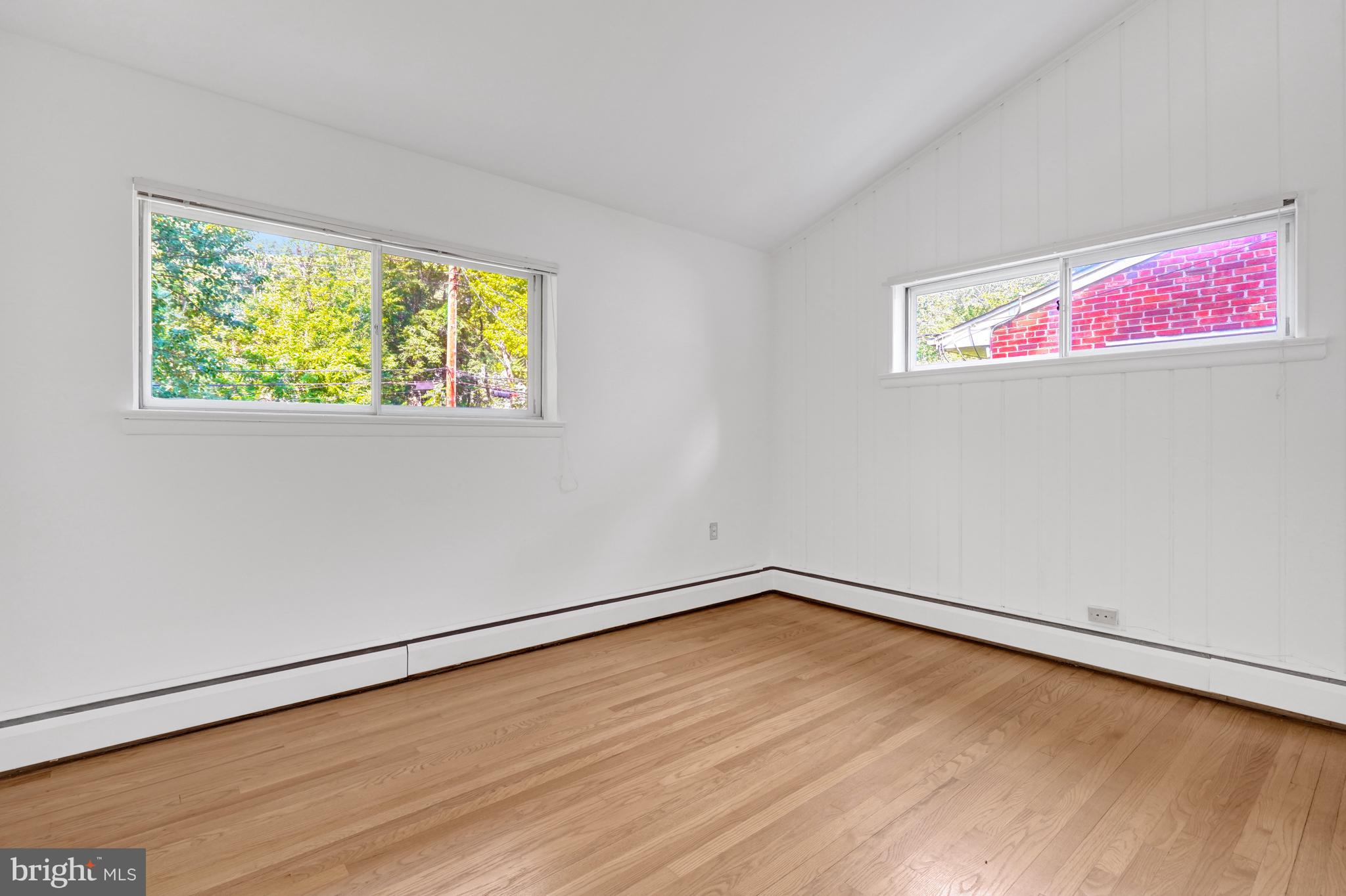 811 E TIMBER BRANCH PARKWAY