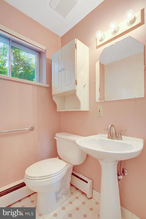 811 E TIMBER BRANCH PARKWAY