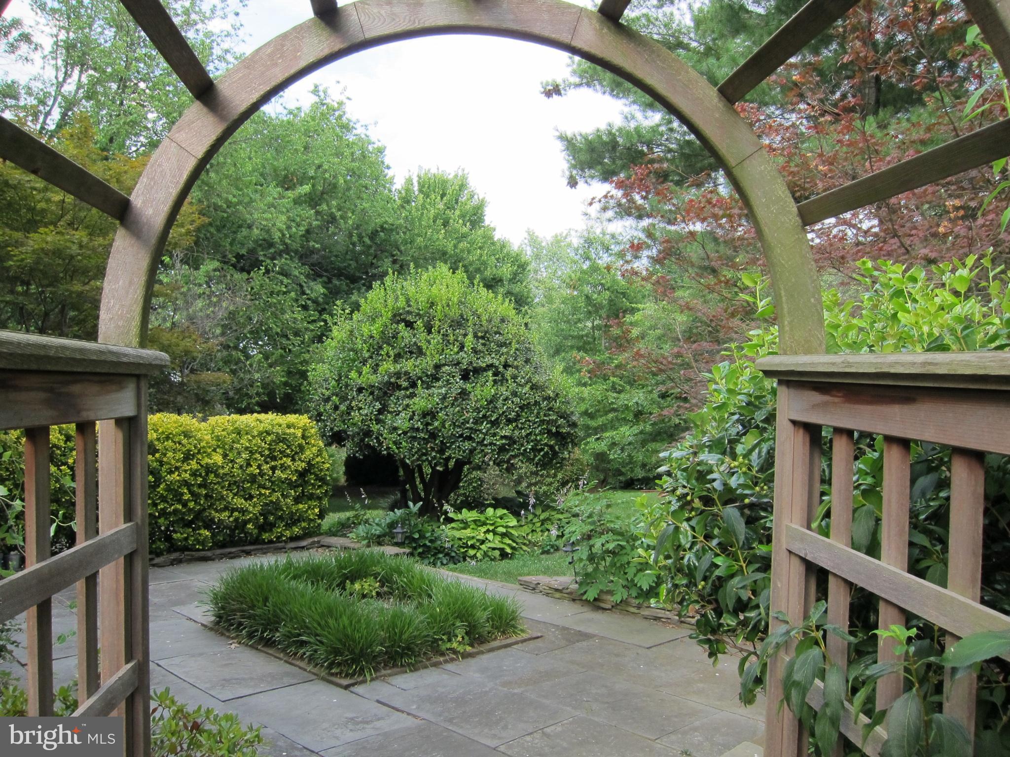 3601 GREENWAY PLACE 530-36