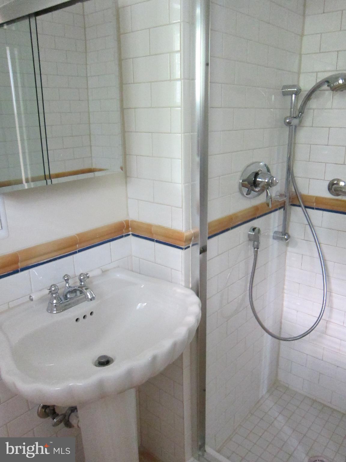 3601 GREENWAY PLACE 530-36