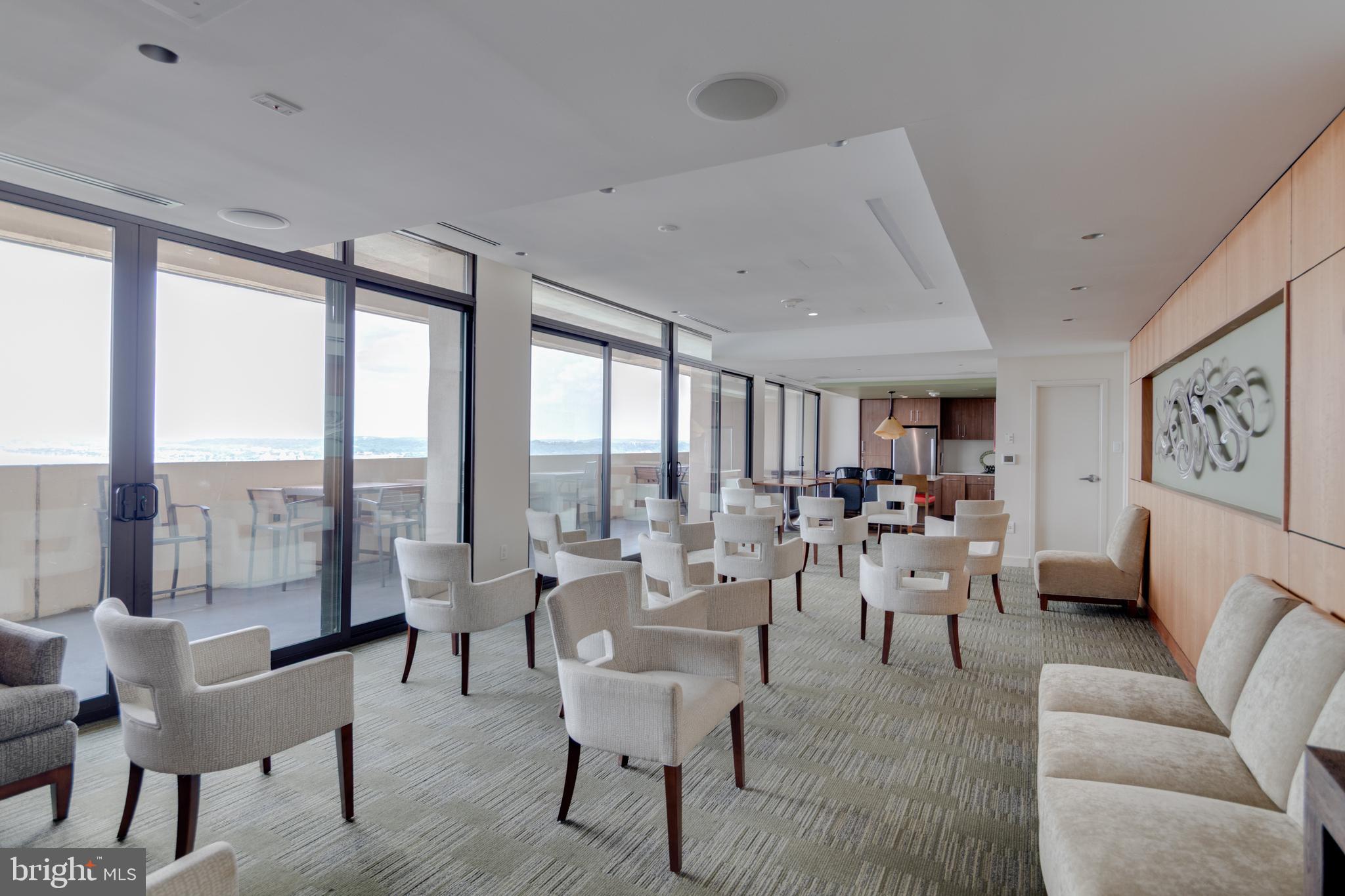 400 MADISON STREET 1308